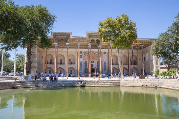Bolo-Hauz moskén i Bukhara, Uzbekistan — Stockfoto