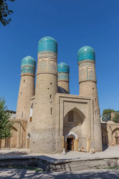 炭布哈拉，在乌兹别克斯坦的高塔 — 图库照片