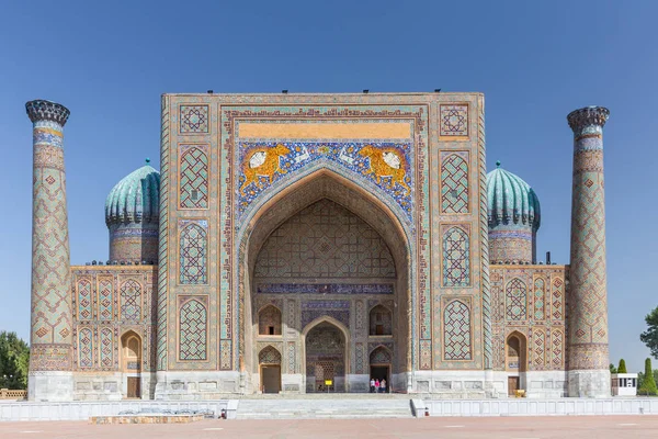 Sher-도 르 Madrasah 사마르칸트, 우즈베키스탄에서의 보기 — 스톡 사진