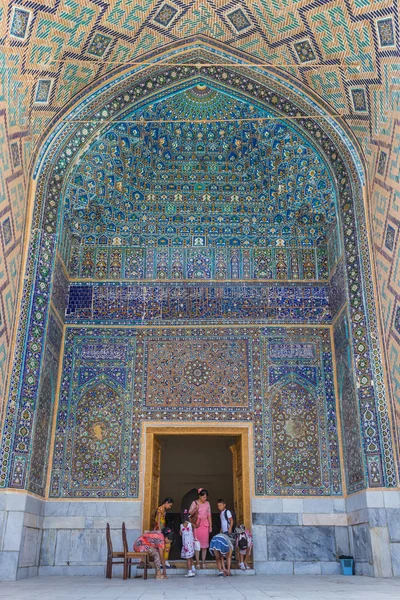 Mozaïek in Ulugh Beg Madrassa in Samarkand, Oezbekistan — Stockfoto