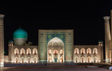 Semerkand, Özbekistan'a Tilya Kori medrese