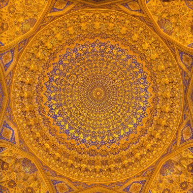 Tilya Kori medrese, Samarkand, Uzbekista kubbesinde altın Mozaik