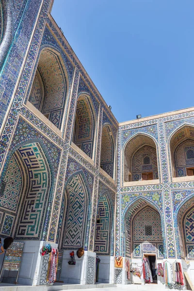 Mosaïque à Ulugh Beg Madrasah à Samarkand, Ouzbékistan — Photo