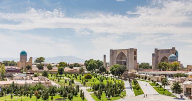 View of Bibi-Khanym Mausoleum in Samarkand, Uzbekistan clipart