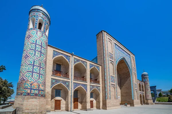 Kukeldash-Madrassa, in Tasjkent, OEZBEKISTA — Stockfoto