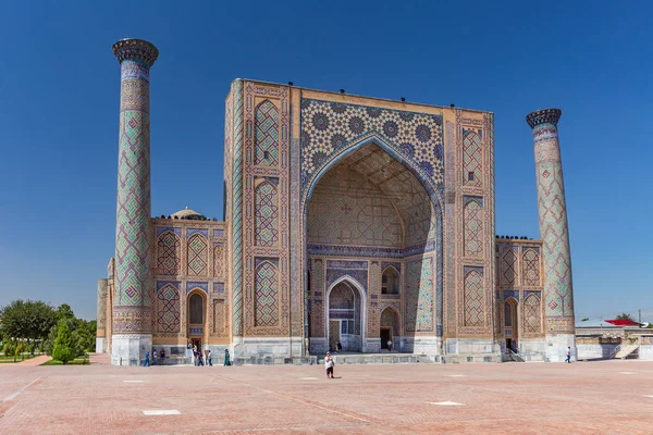 Nézd Sher-Dor Medresze tartományban Szamarkand, Üzbegisztán — Stock Fotó