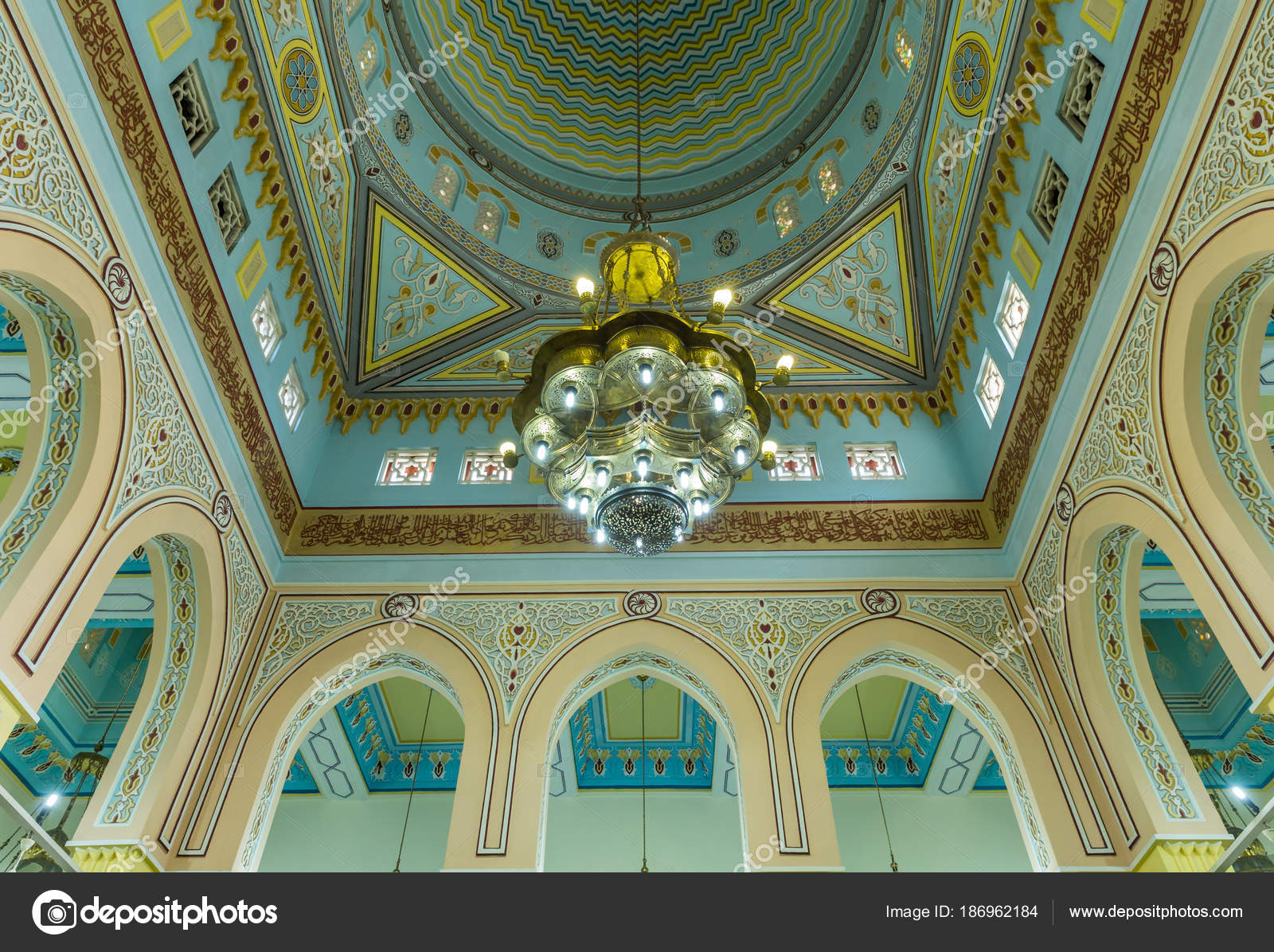 Interior Of Jumeirah Mosque In Dubai Uae Stock Editorial