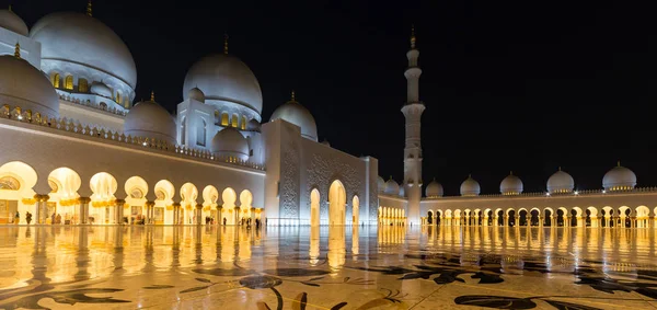 Mezquita Sheikh Zayed, Abu Dhabi — Foto de Stock