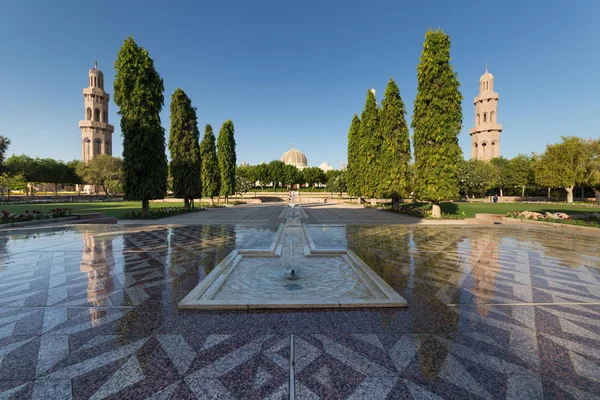 Sultan Qaboos Stora moskén, Muscat, Oman — Stockfoto