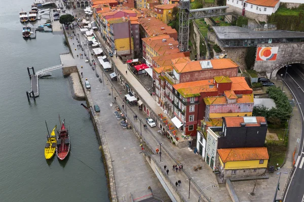 Weergave van de wijk Ribeira in Porto, Portugal — Stockfoto