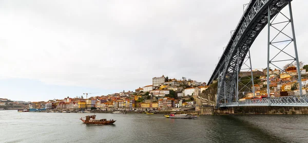 De Dom Luis I brug, Porto, Portugal — Stockfoto
