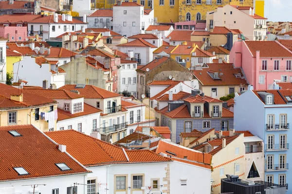 Hermosa vista de la ciudad vieja de Lisboa, Portugal — Foto de Stock