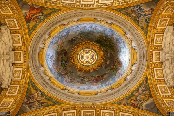 Roma Italia Agosto 2019 Cúpula Basílica San Pedro Roma Italia — Foto de Stock