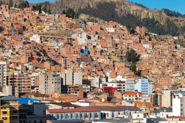 Bolivya 'daki La Paz' ın panoramik manzarası. La Paz dünyanın en yüksek başkentidir..