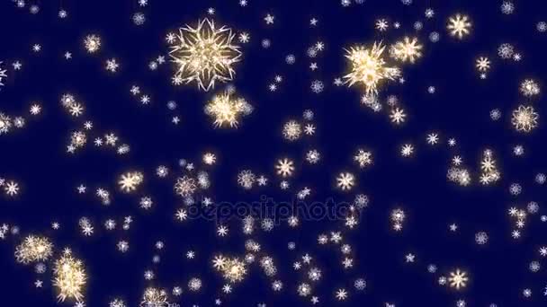 Animación de Navidad y Año Nuevo. Copos de nieve dorados de Navidad sobre fondo azul oscuro. Grandes copos de nieve cayendo . — Vídeo de stock