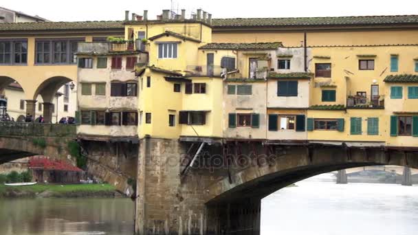Φλωρεντία, Ιταλία Νοεμβρίου 2016. Πόντε Βέκιο, παλιά γέφυρα, Φλωρεντία, Ιταλία. 4k. — Αρχείο Βίντεο