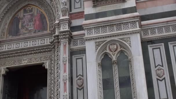 Cathédrale Santa Maria del Fiore. Détails architecturaux. 4K .