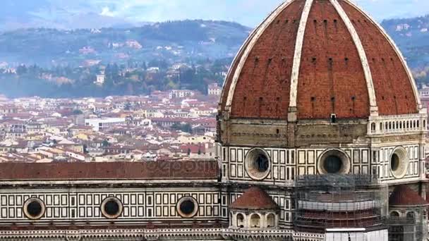 Florens, Italien. Katedralen Santa Maria del Fiore, zoom. — Stockvideo