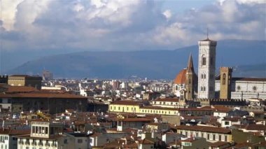Güzel manzaralarını Floransa ve katedral Santa Maria del Fiore, Florence, İtalya.
