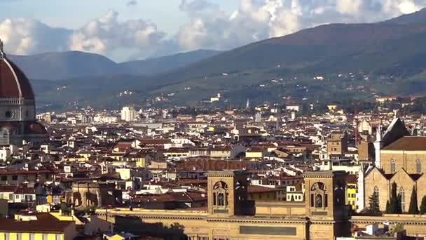 Hermosas vistas de Florencia y Catedral Santa Maria del Fiore, Florencia, Italia. Panorama . — Vídeos de Stock