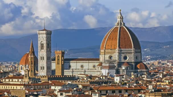 Florenz und Kathedrale Santa Maria del Fiore, Abend, Florenz, Italien. Wolken, Zeitraffer. — Stockvideo