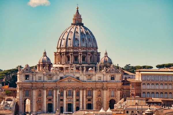 Cidade do Vaticano. Basílica de São Pedro . — Fotografia de Stock