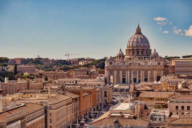 Vatikan Şehri. St Peter's Basilica. Panoramik Roma ve St. Peter's Bazilikası'na, İtalya.
