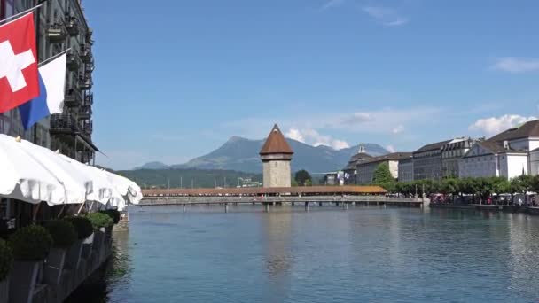 루 체 른, 스위스-7 월 4 일, 2017: 보기 루 체 른 도시 센터, 스위스. 루 체 른은 루 체 른의 동일한 이름의 지구 구획의 수도. — 비디오