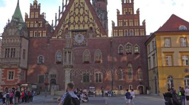 Wroclaw, Polonya - 04 Temmuz 2017: Tarihi Wroclaw city center, Polonya görünümü. Wroclaw tarihsel Silezya ve Aşağı Silezya başkentidir, alt Silesian Voivodeship başkentidir.