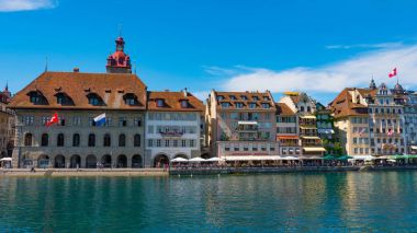 Lucerne, İsviçre - 04 Temmuz 2017: Görünüm tarihi Lucerne Şehir Merkezi, İsviçre. Dört kanton canton Lucerne ve aynı adı taşıyan İlçe parçası başkentidir.