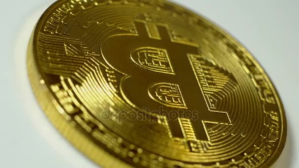 Kryptowährung Gold Bitcoin - btc - Bitcoin. Makro-Aufnahmen Kryptowährung Bitcoin Coins rotieren. nahtloser Looping. — Stockvideo