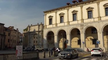 Padua, İtalya - Ekim, 2017: İnsanlar Padua şehir merkezi. Padova, Padova İtalya'nın Veneto, Kuzey İtalya biridir.