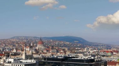 Havadan görünümü Budapeşte. Macaristan. Hızlandırılmış.