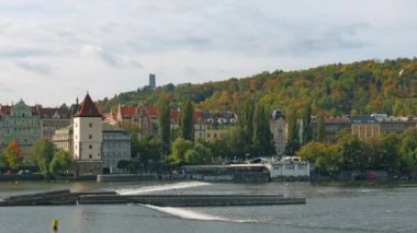 Vltava Nehri. eski şehir panoraması, Çek Cumhuriyeti.