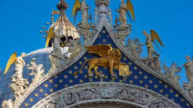 Saint Mark's Basilica Venedik, İtalya. Mimari Detaylar Saint Mark's Bazilikası, Venedik, İtalya. Aziz Mark'ın Altın Aslan, Serenissima Venedik Cumhuriyeti sembolü