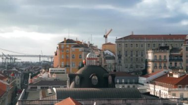 Lizbon Panorama. Havadan görünümü. Lizbon Portekiz en büyük şehir ve başkentidir. Lizbon kıta Europes en batı başkenti ve Atlantik Sahili boyunca tek kişi olduğunu.