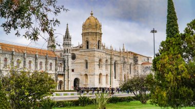 Lisbon, 2017 yaklaşık: Jeronimos Monastery veya Hieronymites Manastırı. Lizbon kıta Avrupası'nın en batı şehir ve Atlantik Sahili boyunca tek kişi olduğunu.