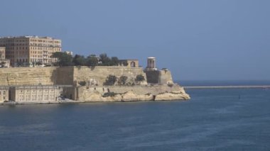 Valletta - Malta, Nisan, 2018: Akdeniz, Valletta ve Adası Malta görünümü.