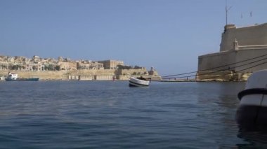 Valletta - Malta, Nisan, 2018: Akdeniz, Valletta ve Adası Malta görünümü.