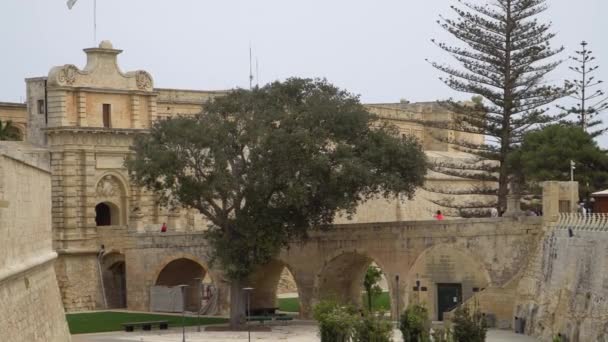 Mdina Malta Abril 2018 Antigos Muros Fortificações Mdina Mdina Destino — Vídeo de Stock