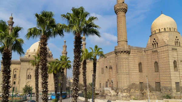 Uitzicht Het Oude Gedeelte Van Caïro Moskee Madrassa Van Sultan — Stockfoto