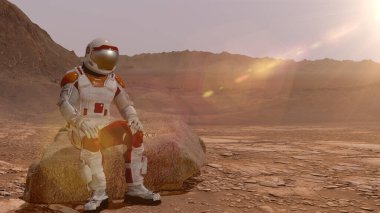 Astronot Mars 'ta oturuyor ve manzaraya hayran. Mars Görevi 'ni keşfediyorum. Gelecekçi Kolonileşme ve Uzay Keşfi Konsepti. NASA tarafından desteklenen bu videonun unsurları. 3d oluşturma