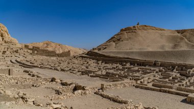 Luxor, Egypt: Deir el-Medina, is an ancient Egyptian village which was home to the artisans who worked on the tombs in the Valley of the Kings during the 18th to 20th dynasties of the New Kingdom of Egypt