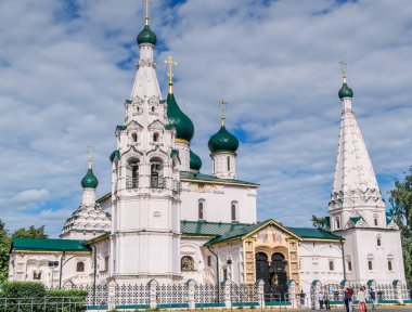 Yaroslavl 'daki ortodokssal katedral. Rusya
