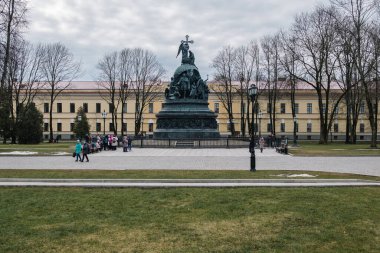 Bronz anıt Veliky Novgorod 'daki Rusya Milenyumu 