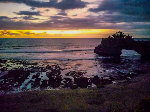 Wieczorny Widok Pobliżu Plaży Tanha Lot Bali Indonezji Tanha Partii — Zdjęcie stockowe