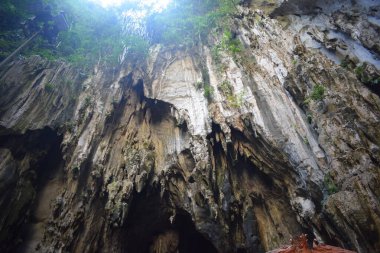 Batu mağaraları, Hindistan dışındaki en büyük Hindu tapınağı. Lord Murugan 'ın heykeli, Kuala Lumpur yakınlarındaki Kutsal Batu Mağaraları, Malezya