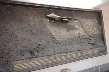 Delhi 'deki Ulusal Savaş Anıtı' nın iç manzarası, Savaş Anıtı 'nın akşam manzarası, Hindistan Kapısı Rajpath, Yeni Delhi' de bulunan bir savaş anıtıdır.