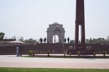 Delhi 'deki Ulusal Savaş Anıtı' nın iç manzarası, Savaş Anıtı 'nın akşam manzarası, Hindistan Kapısı Rajpath, Yeni Delhi' de bulunan bir savaş anıtıdır.