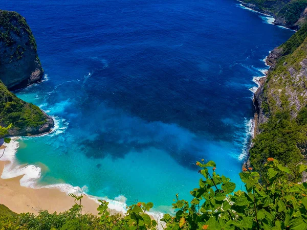Vacker Klingking Beach Och Stenar Nusa Penida Nära Bali Indonesien — Stockfoto